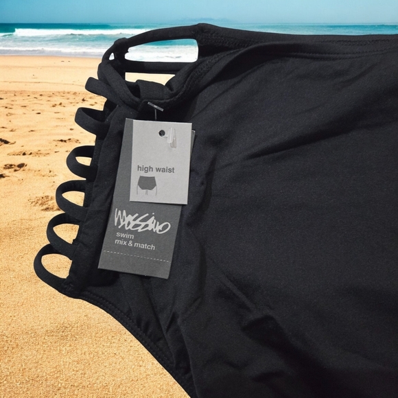 Mossimo high waisted swimsuit bottoms - Picture 7 of 8